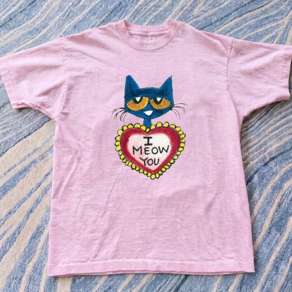 Retro Blue Cat I Meow You Book Character T-Shirt